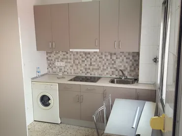 Piso en  Calle Palacio Valdés 3 - Foto 4