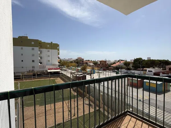 Piso en Avenida Castilla, 31 - Foto 6