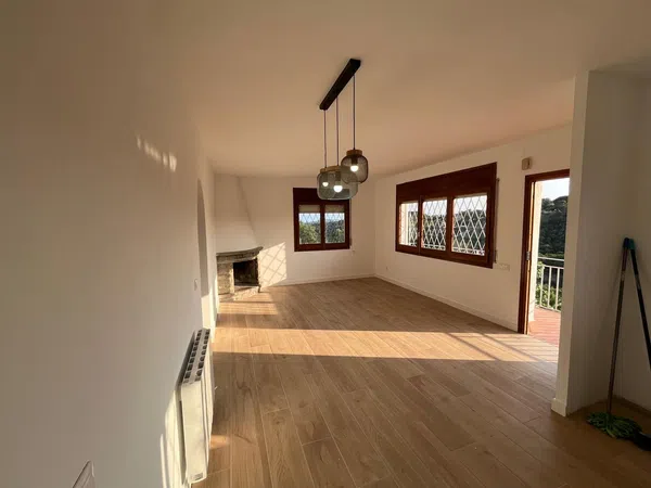 Casa o chalet independiente en Calle Arbúcies, 26, Els Pinars - Foto 4