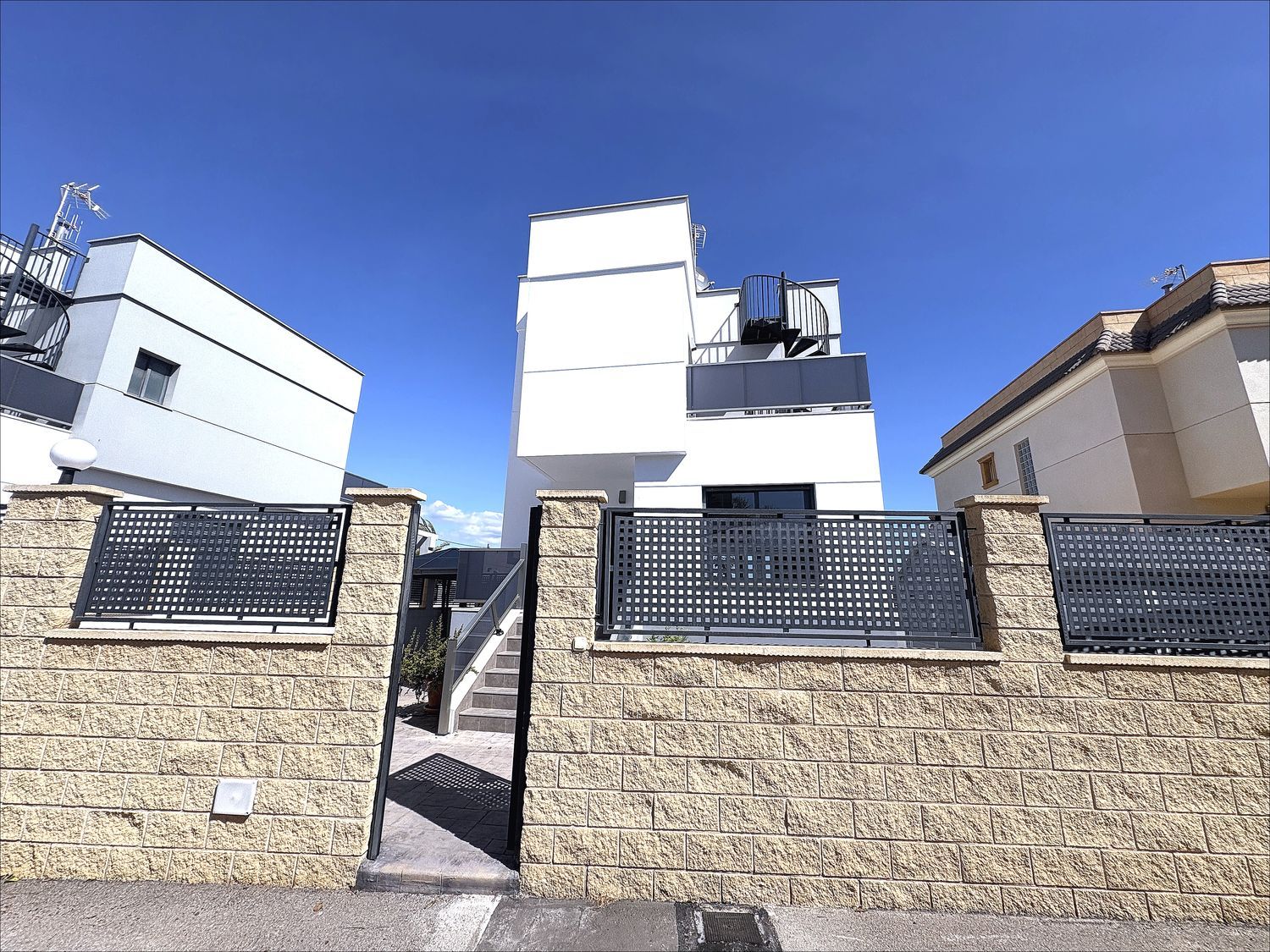 Casa independiente en calle la Font del Pouet, 10 - Foto 4