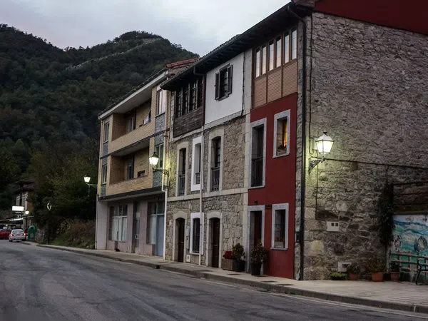 Casa de pueblo en Carretera General, 34 - Foto 1
