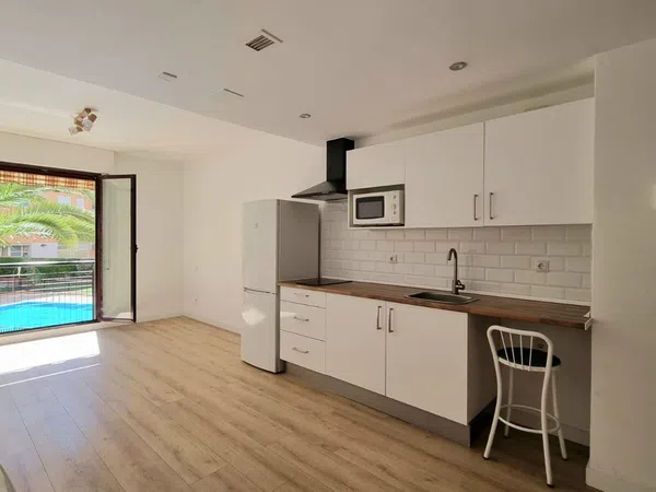 Estudio en calle de Jaime el Conquistador, 13 - Foto 4