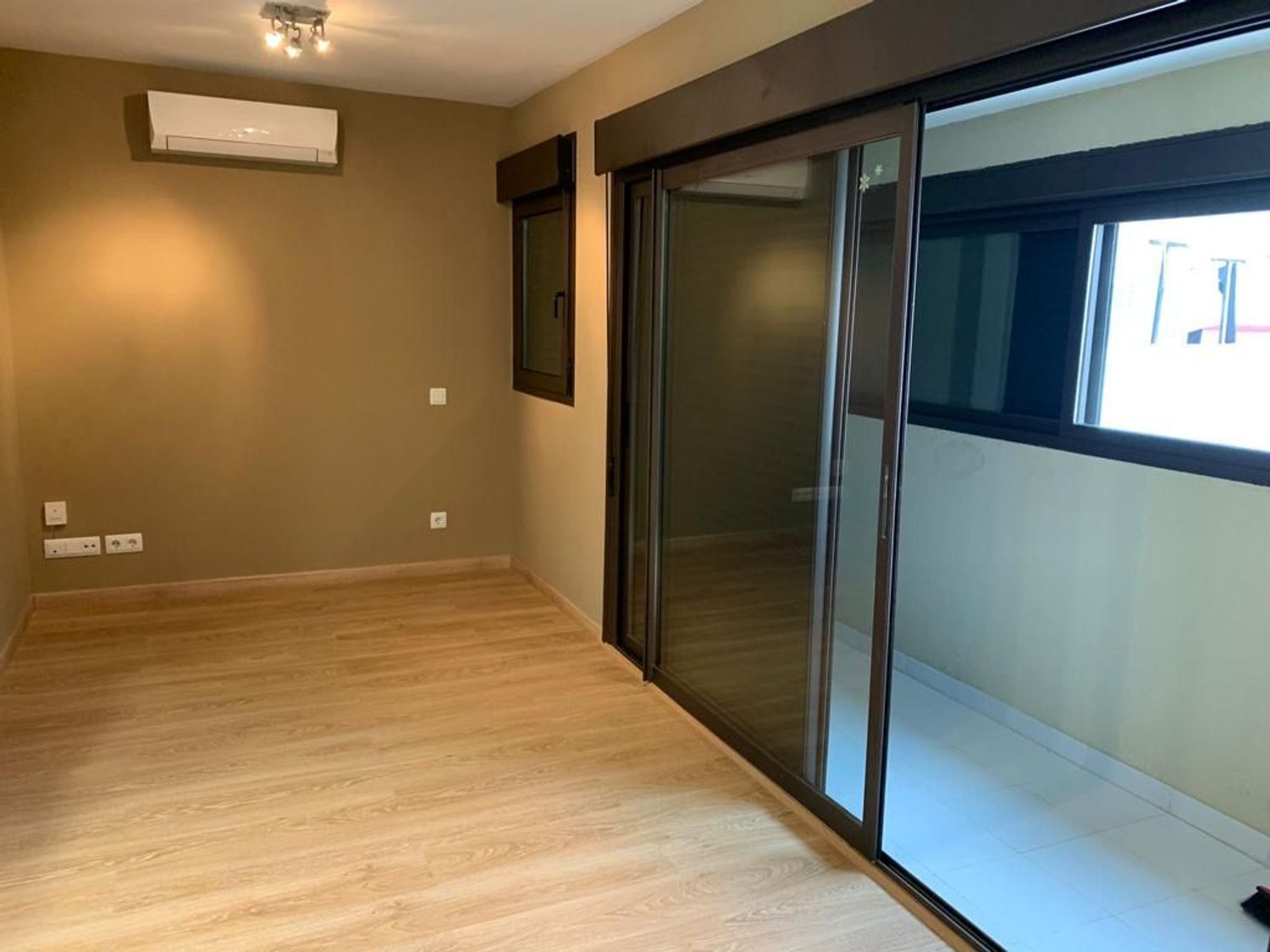 Piso en calle de Alberdi, 42 - Foto 1