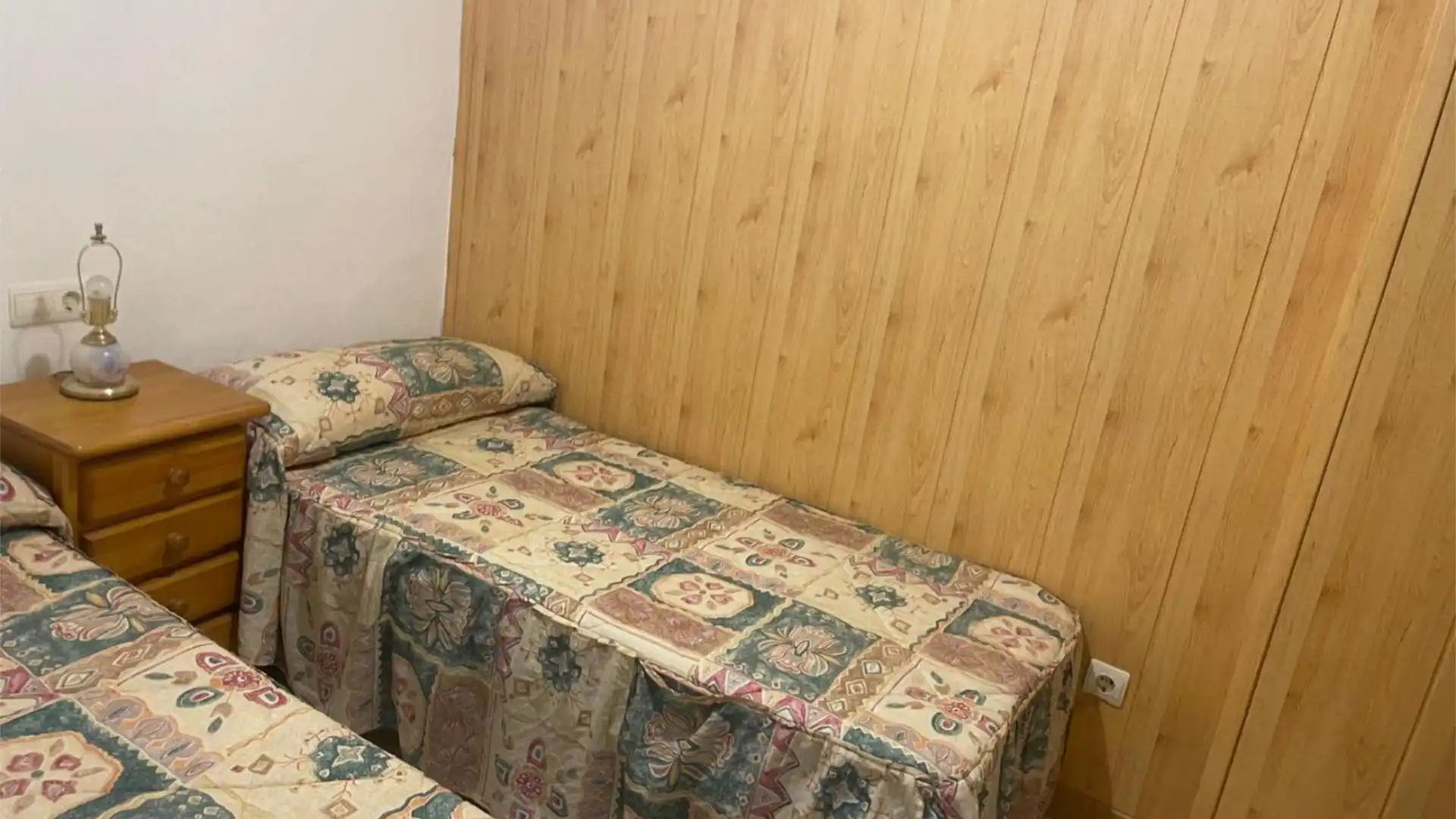 Casa adosada en  Carrer Colombia 100 - Foto 9