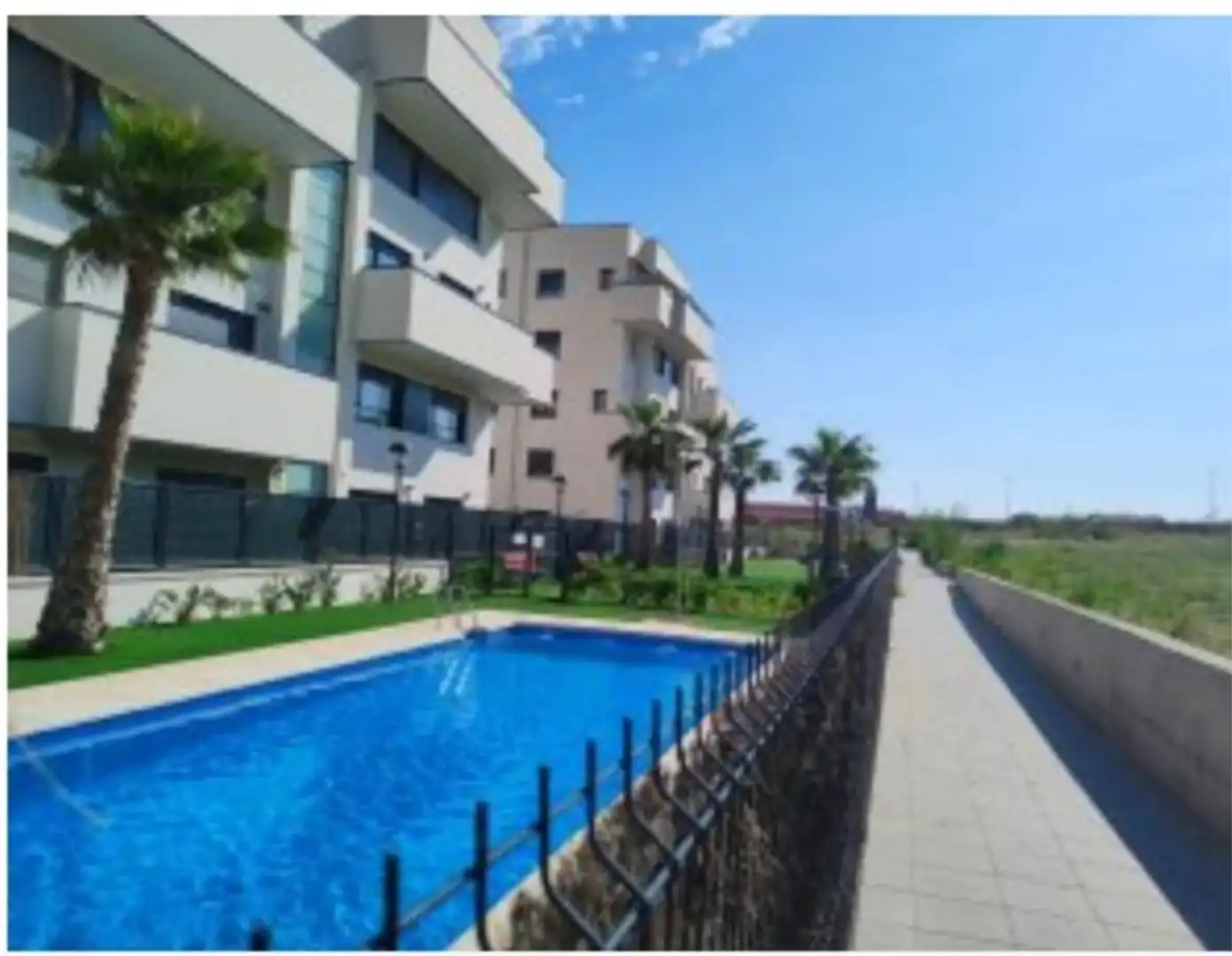 Piso en  Calle los Rosaos 9 - Foto 2