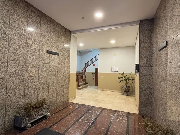 Piso en calle do Conde de Torrecedeira, 30 - Foto 2