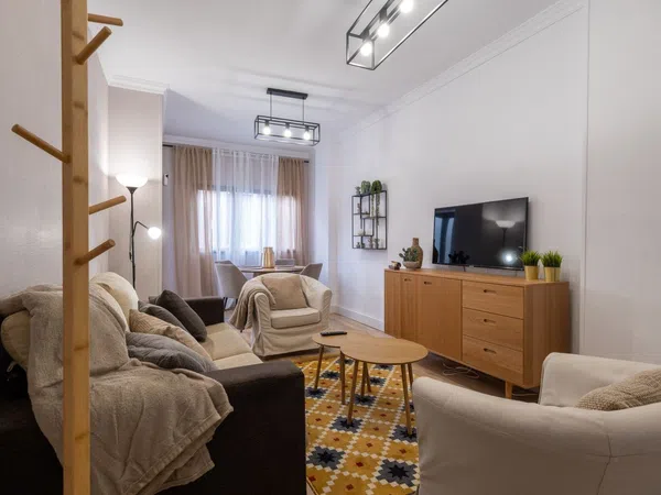 Piso en calle Bernardo de la Torre, 108