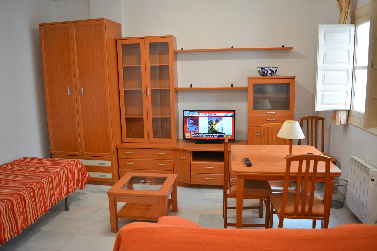 Estudio en calle Ancha de la Virgen, 16 - Foto 1