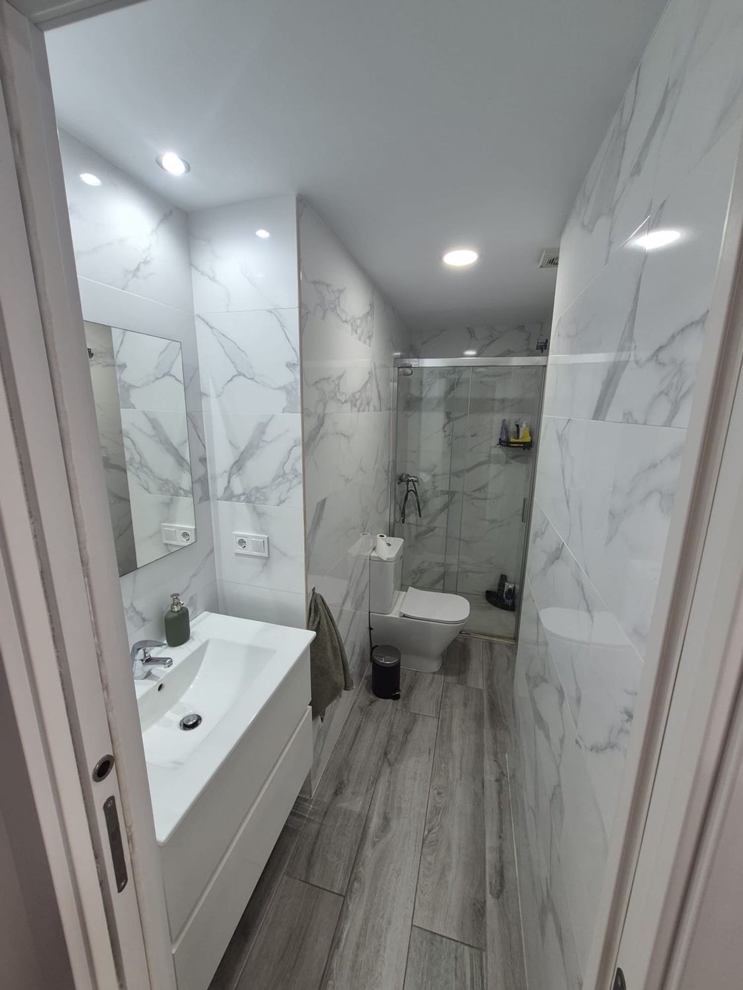 Piso en Calle Héroe de Sostoa, 133, Girón - Las Delicias - Pacífico - Foto 14
