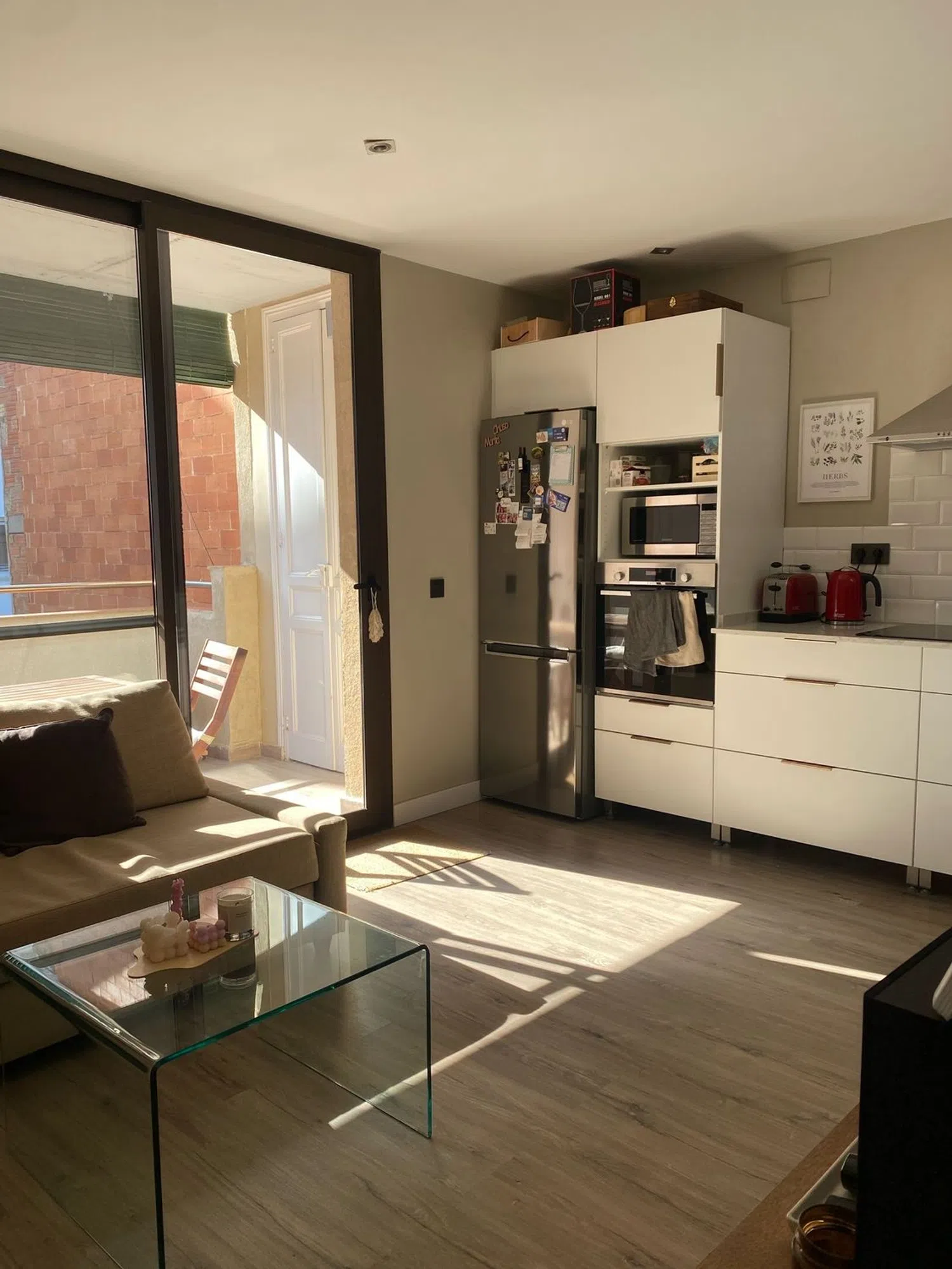 Estudio en calle de Montjuïc, 56 - Foto 2