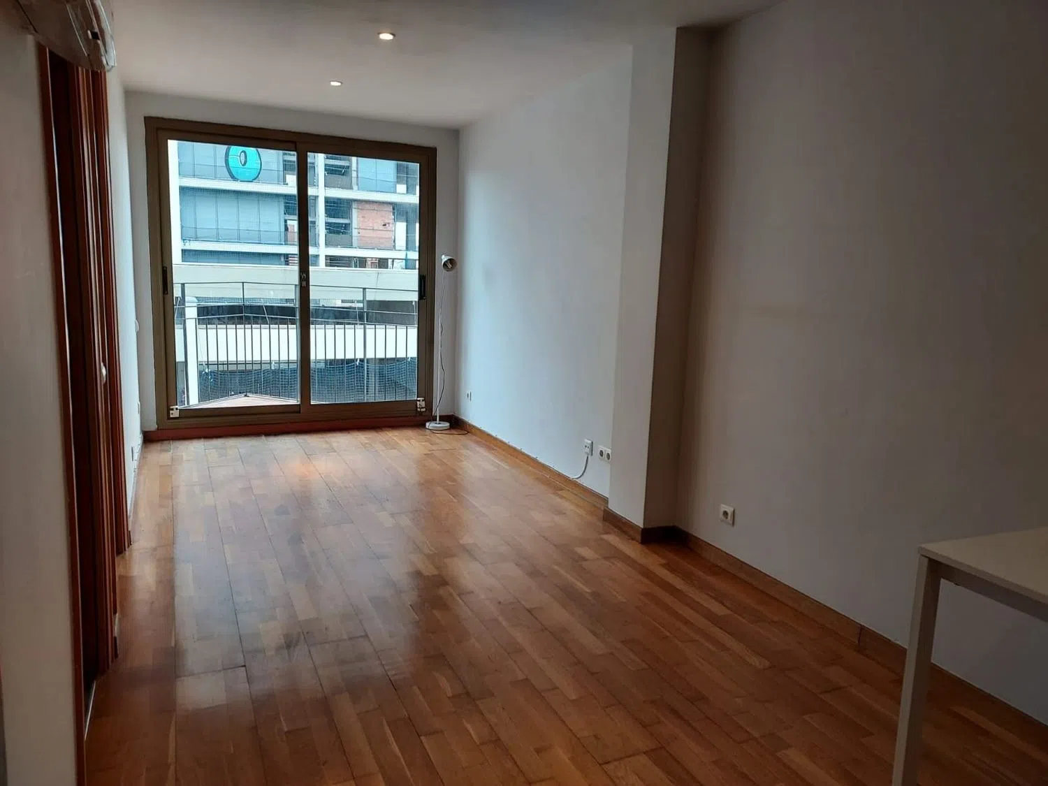 Piso en calle de Vila i Vilà, 49 - Foto 2