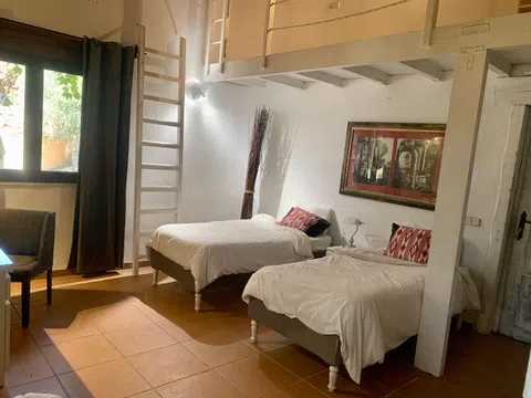 Estudio en calle de Ramon de Montcada, 60