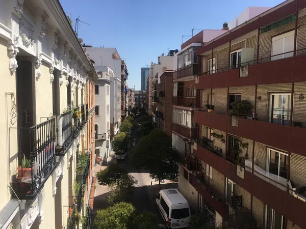 Piso en calle de los Artistas, 31