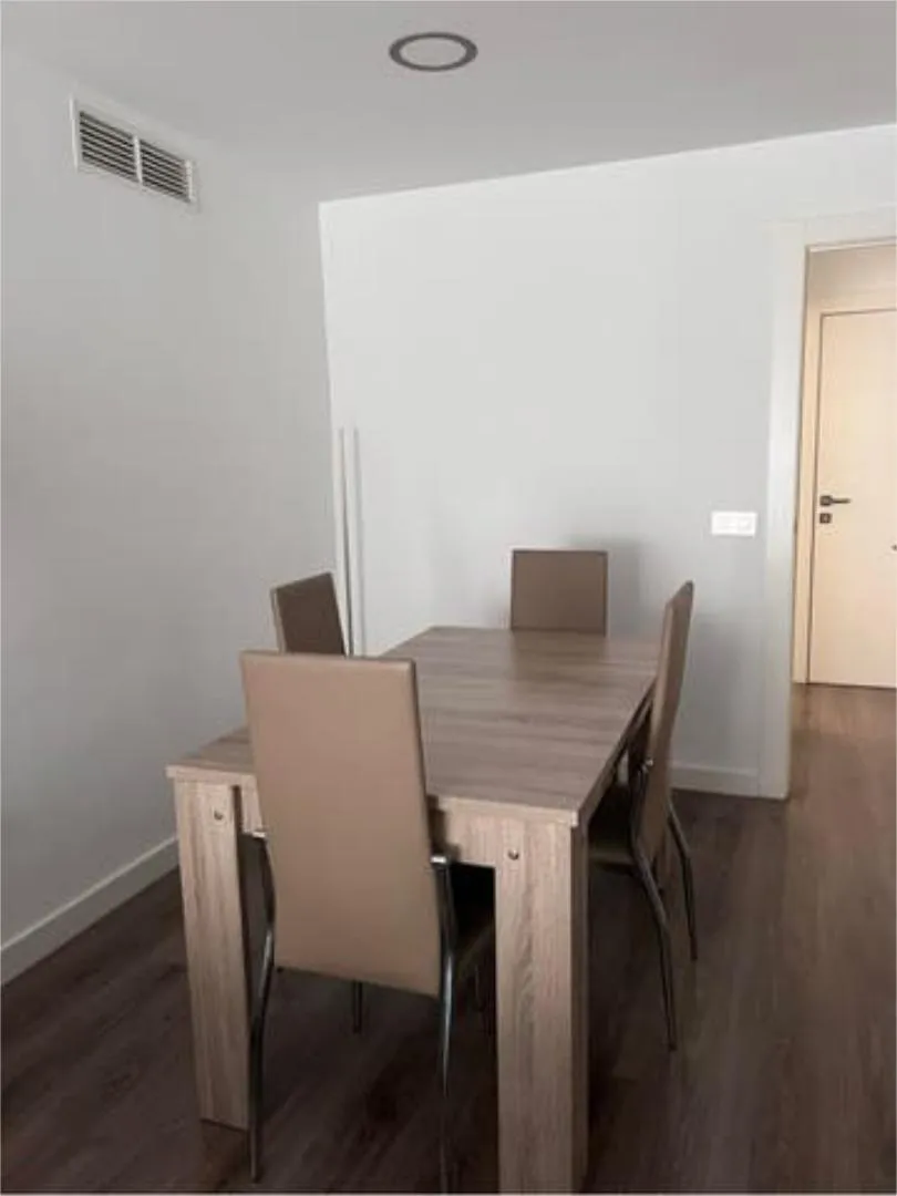 Piso en Santiago el Mayor - Foto 4