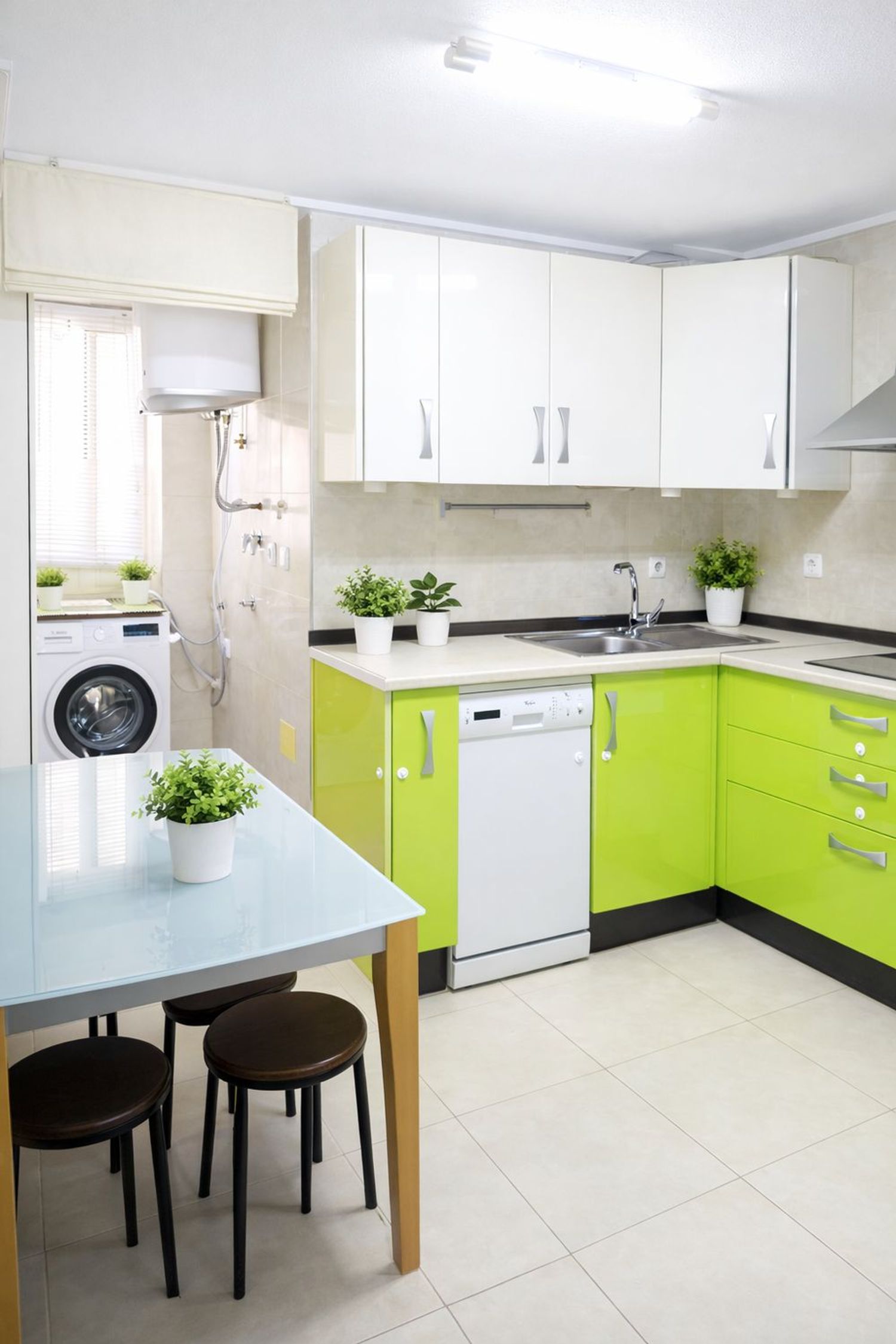 Piso en avenida Juan Carlos I, 76 - Foto 2