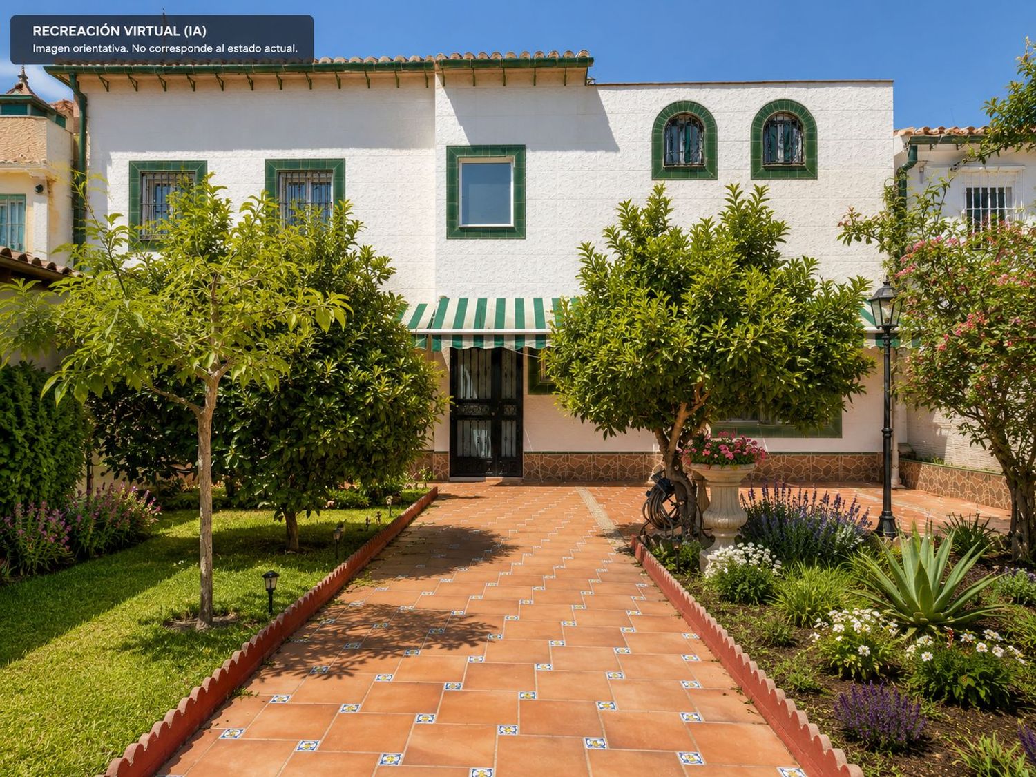 Chalet adosado en Avenida Villa de Madrid, 20 b, Camino Viejo de Málaga - Foto 2