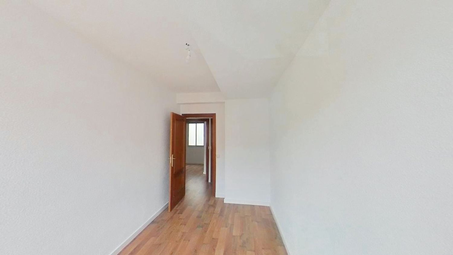 Piso en Reyes Católicos - Foto 13