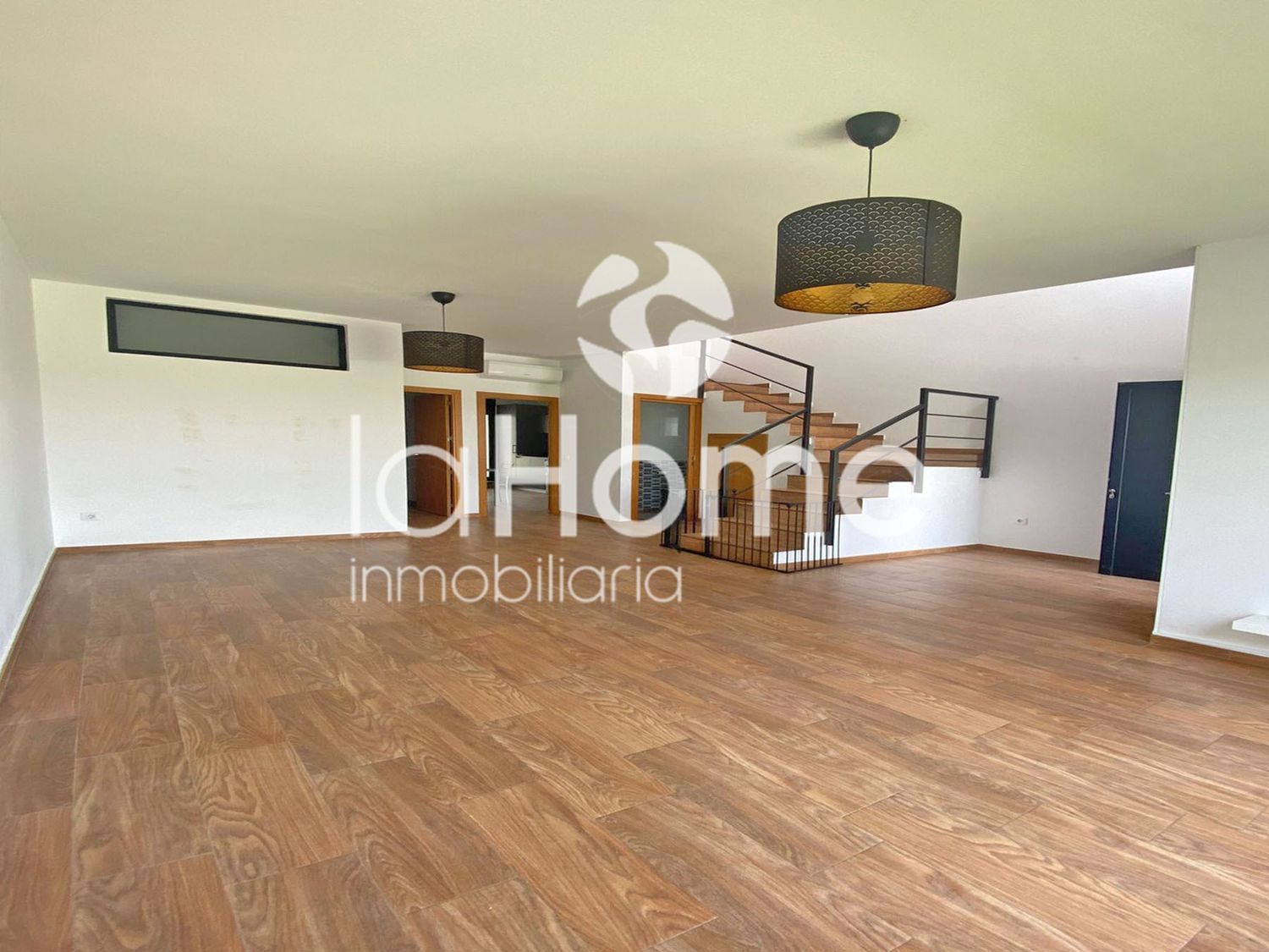 Chalet pareado en Nueva Santa Barbara - Foto 6