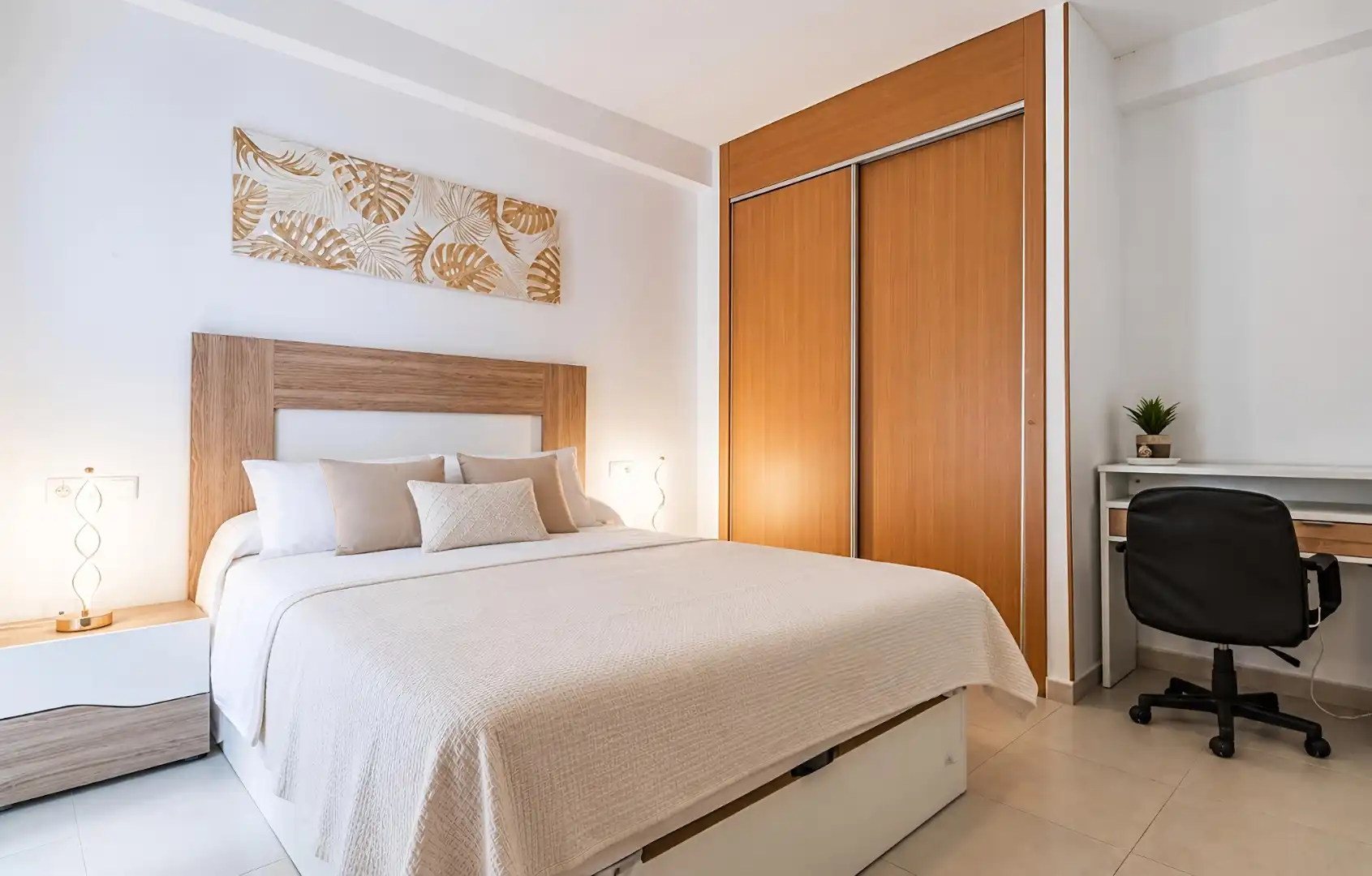 Apartamento en  Avenida Juan Sebastián Elcano 3 - Foto 3