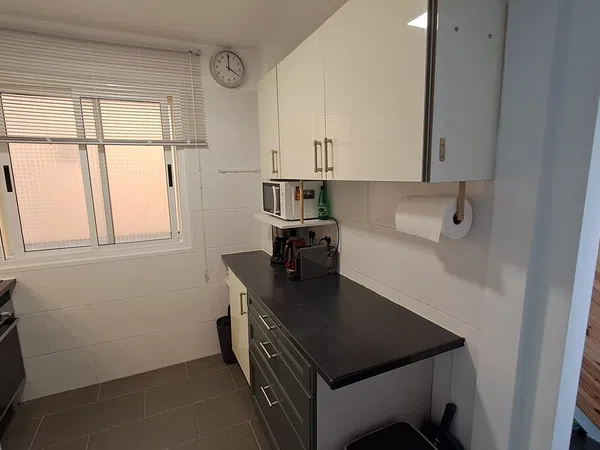 Chalet adosado en Avenida la Caleta, 14 - Foto 6
