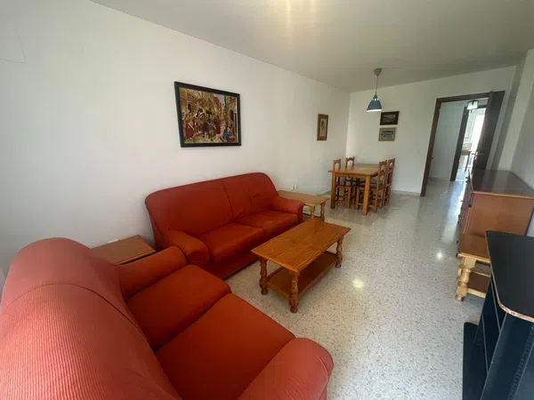 Piso en Avenida Plutarco s/n, El Consul - El Romeral - Foto 2