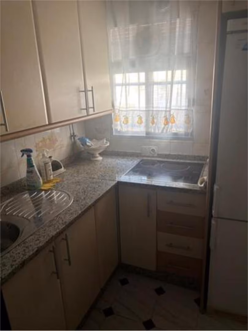 Piso en Cerro-Amate - Foto 2