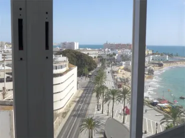 Piso en  Avenida Duque de Nájera 7 - Foto 5