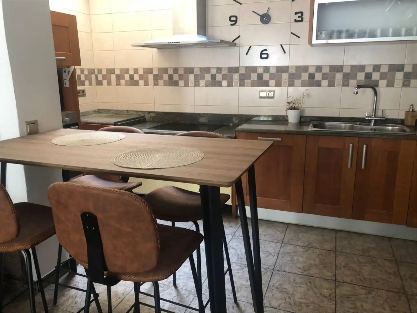 Casa adosada en  Carrer del Salabre 9 - Foto 8