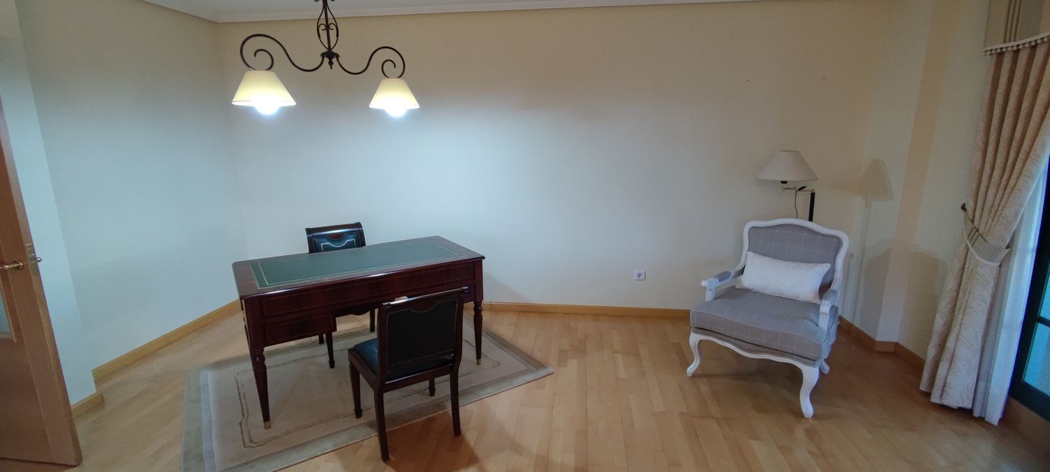 Chalet adosado en Elviña - A Zapateira - Foto 10