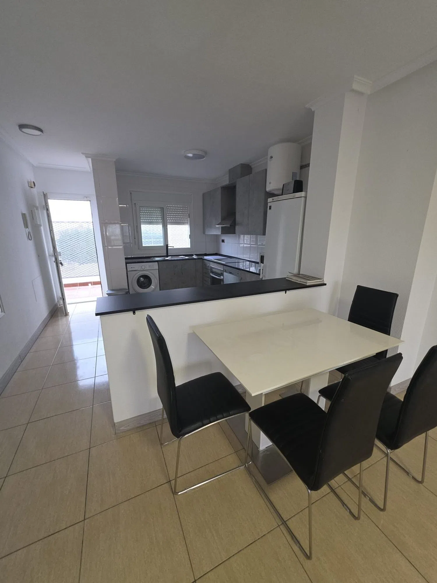 Piso en avenida de los Carros, 81 - Foto 1