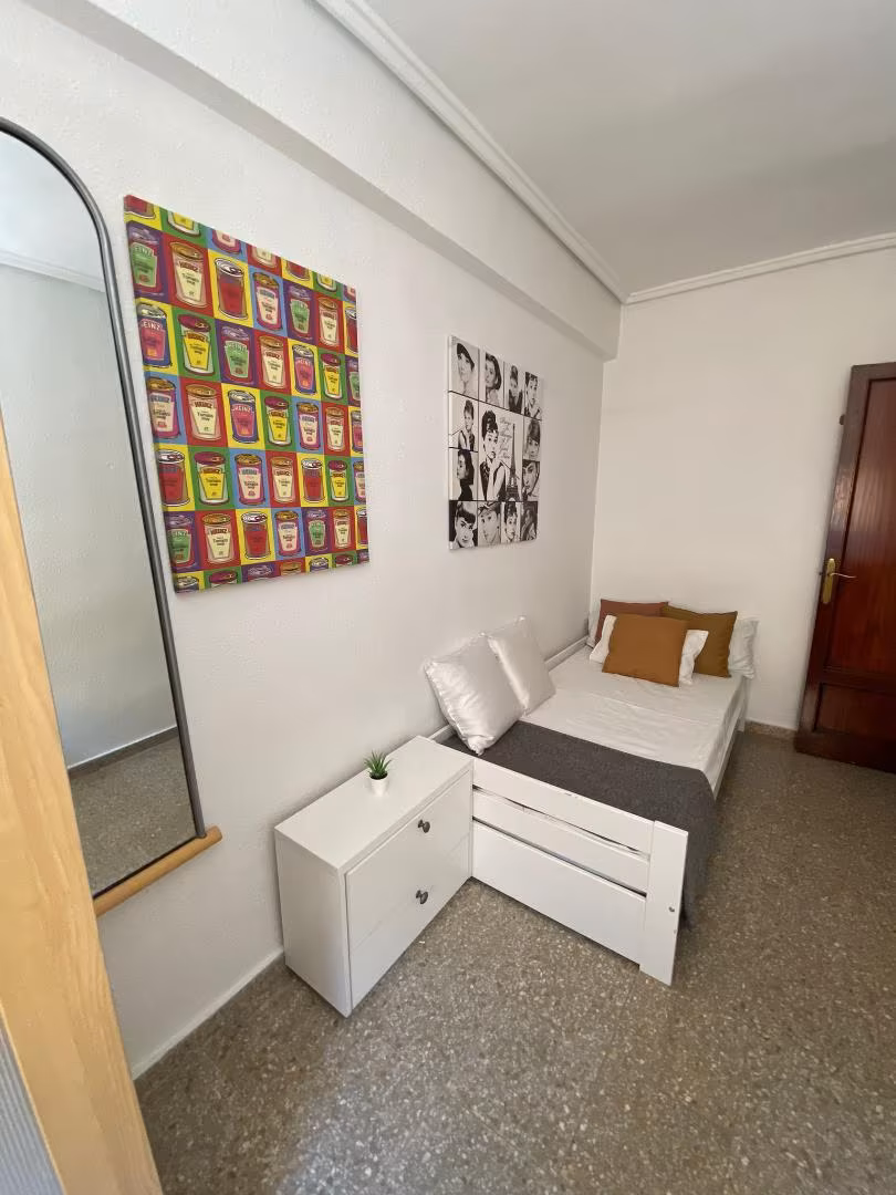 Piso en  Carrer de Menéndez y Pelayo 7 - Foto 12