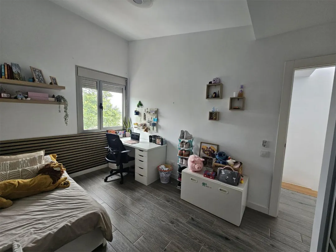 Casa adosada en  Calle Francisco de La Torre 31 - Foto 33