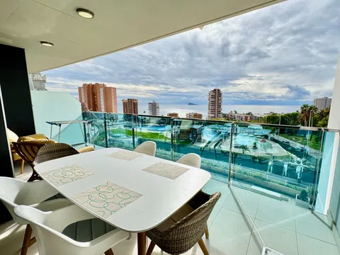 Piso en avenida la Villajoyosa, 12