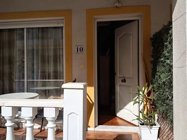 Chalet adosado en Avenida Callosa del Segura, 10 - Foto 2