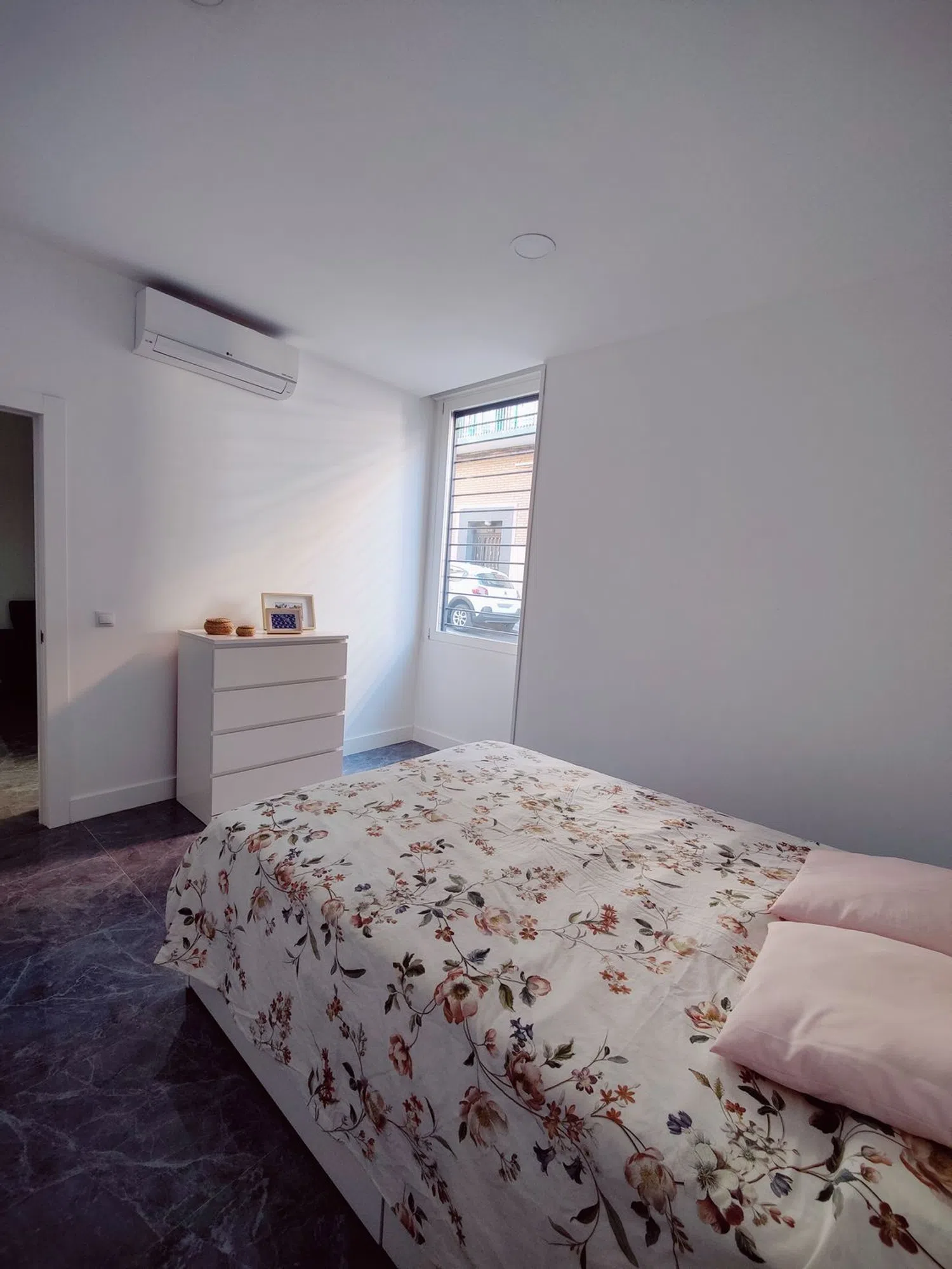 Piso en Barrio Zofío - Foto 10