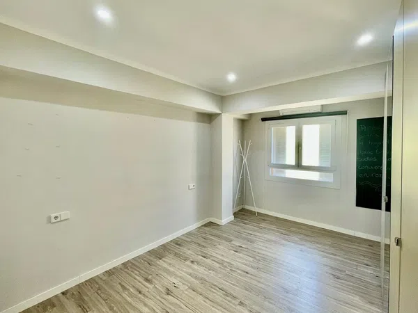 Piso en avenida de Sant Ferran, 24 - Foto 9