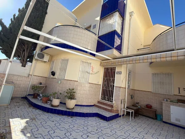 Chalet pareado en Calle José Mari Manzanares, 4, La Siesta - El Salado - Torreta - Foto 1