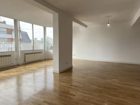 Piso en paseo de La Habana, 56