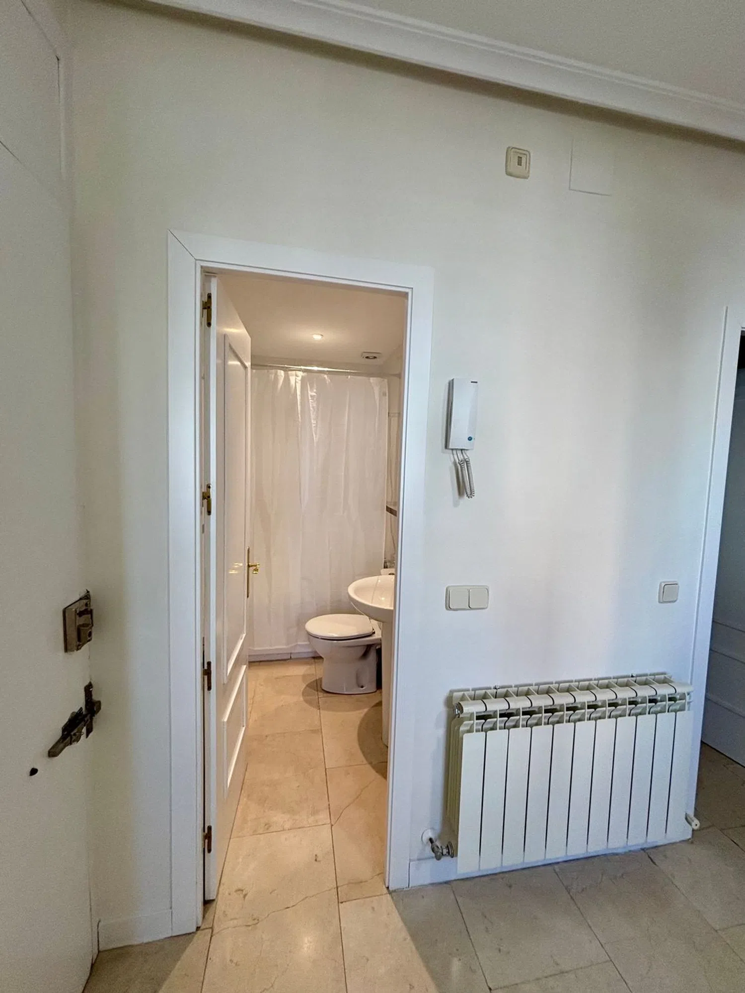 Piso en calle de María de Guzmán, 29 - Foto 14