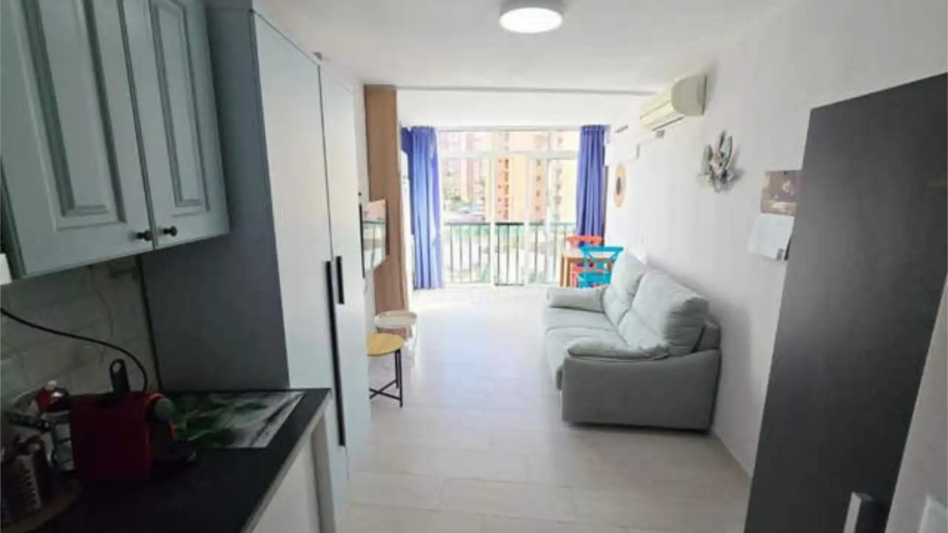 Estudio en HOTEL VICTORIA,H PRINCESA,MERCADONA - Foto 3