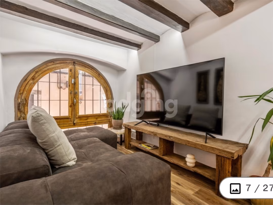 Piso en  Baixada de Santa Eulàlia 4