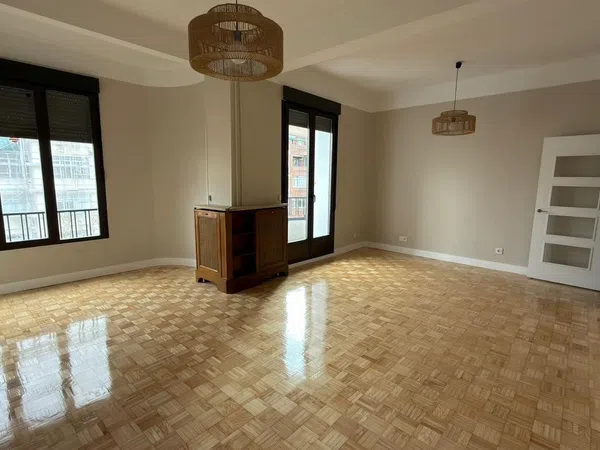 Piso en calle de Ríos Rosas, 51