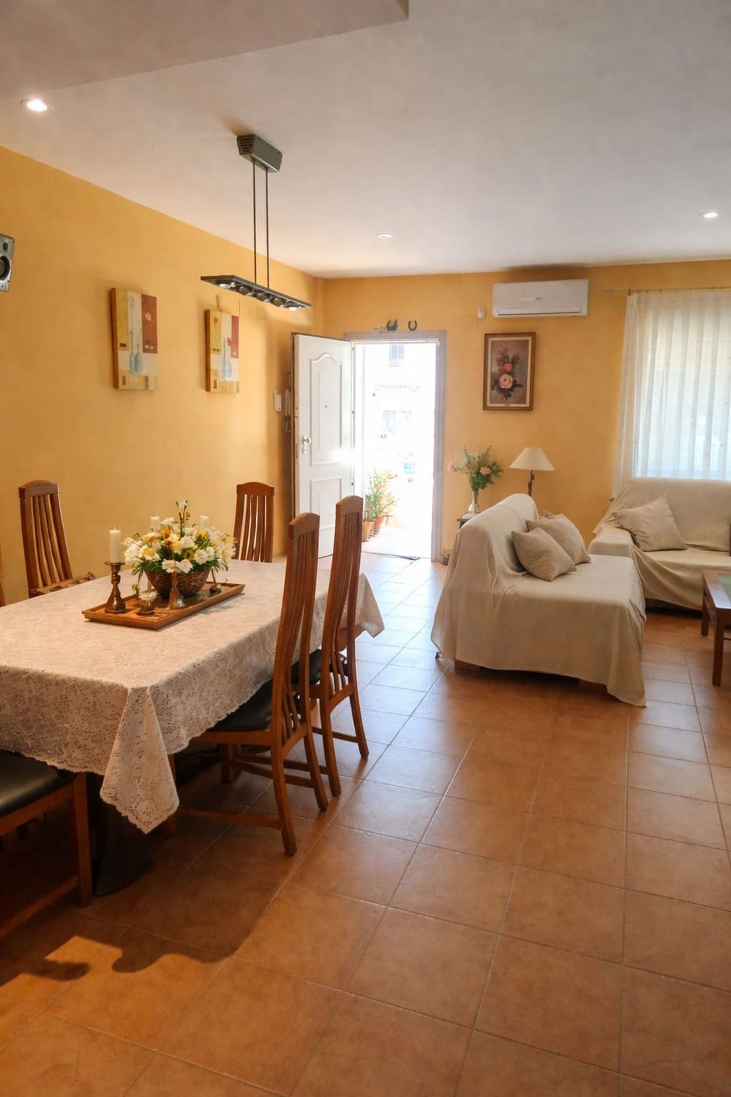 Chalet adosado en San Antonio de Benagéber - Foto 4