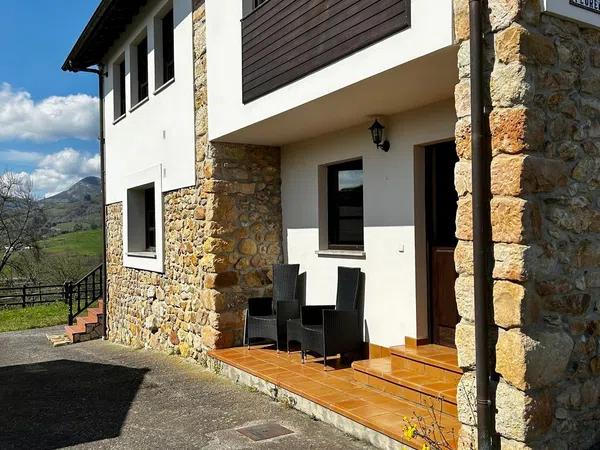 Chalet adosado en Huexes s/n - Foto 3