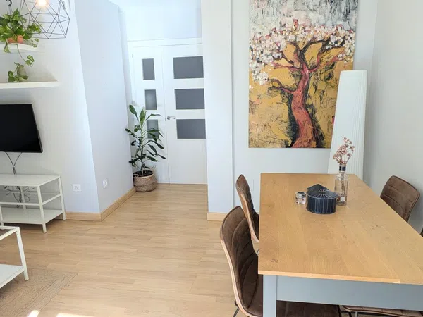 Piso en calle Marqués del Nervión, 108 - Foto 2