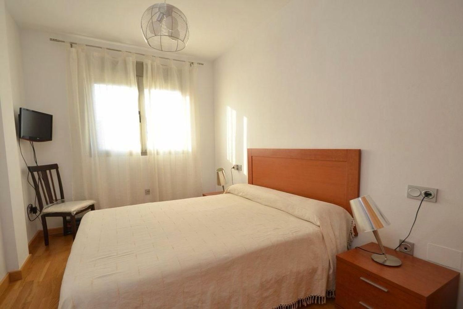 Piso en avenida Don Juan de Borbón, 35 - Foto 8