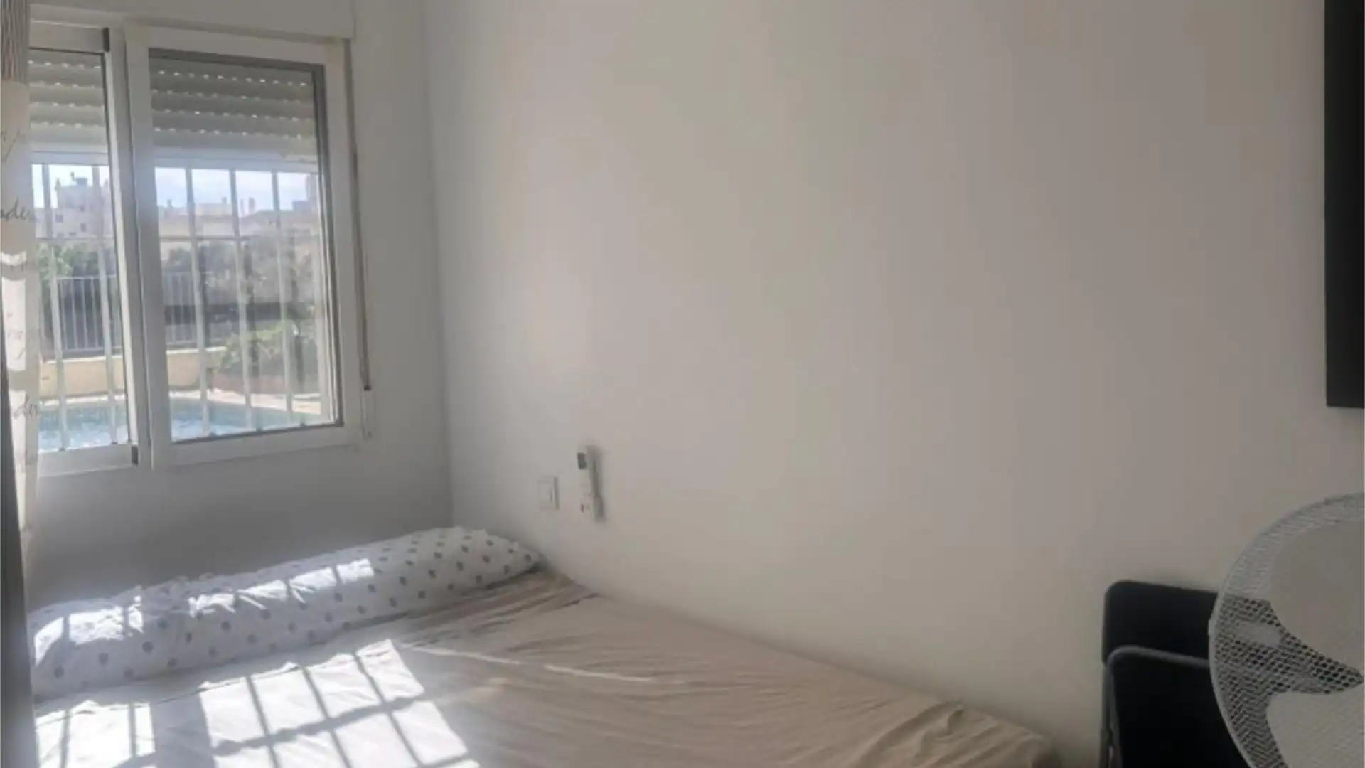 Piso en  Calle Ceuta 8 - Foto 3