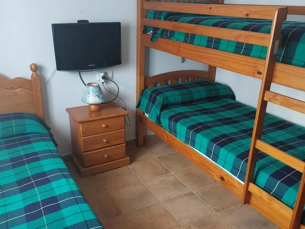 Casa o chalet independiente en Chalet en Pinar de los Guisos, 3, Las Lagunas - Campano - Foto 4