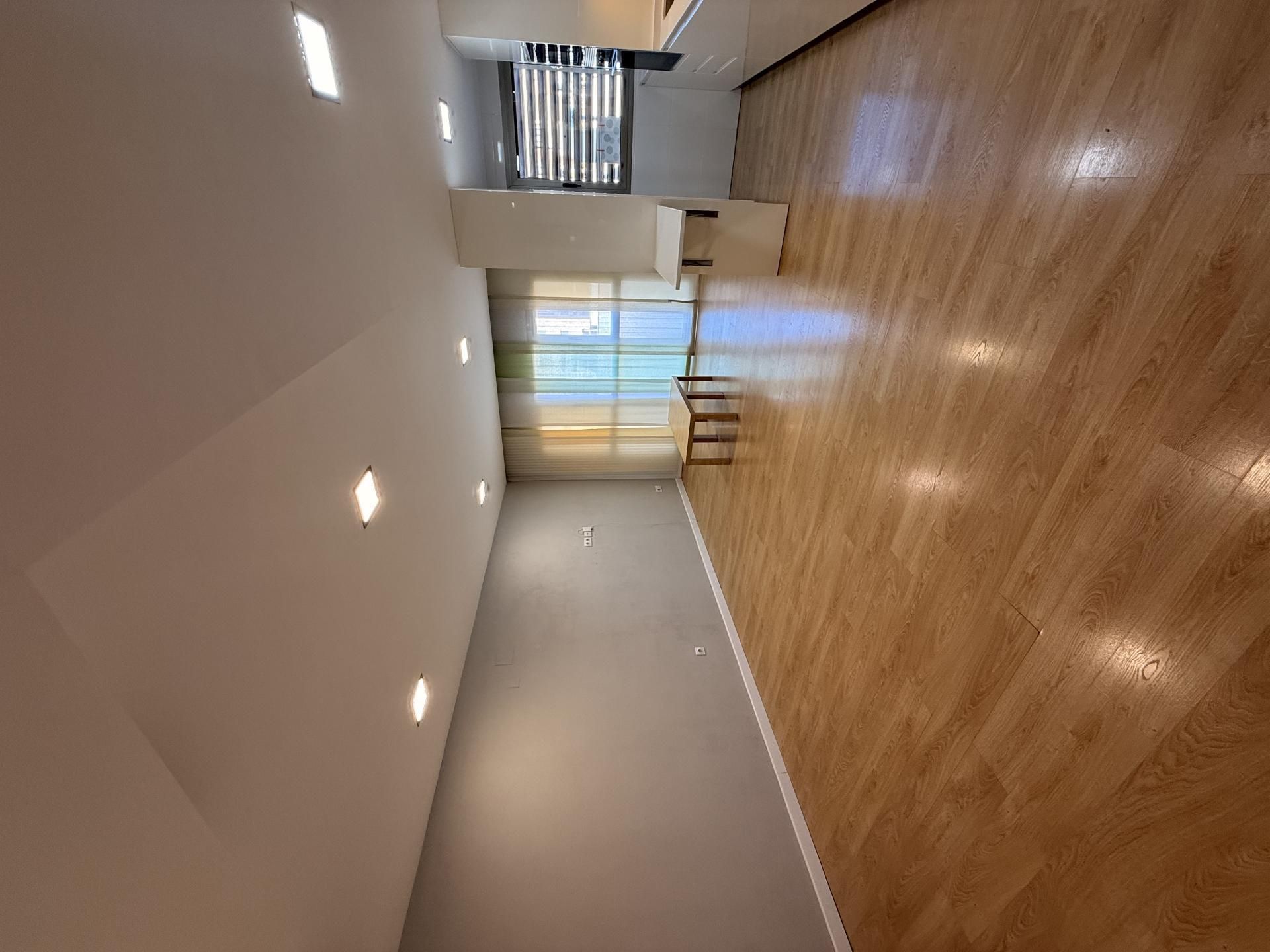 Piso en  Calle Río Tus 11