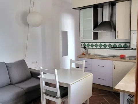 Piso en cuesta de San Antonio, 8